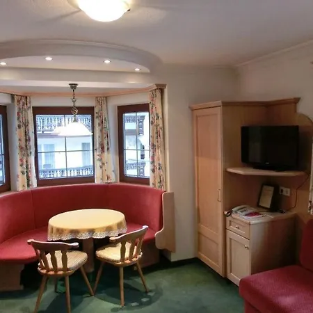 Lägenhet Gaestehaus Hollerer *