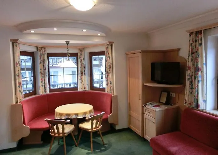 شقة Gaestehaus Hollerer *